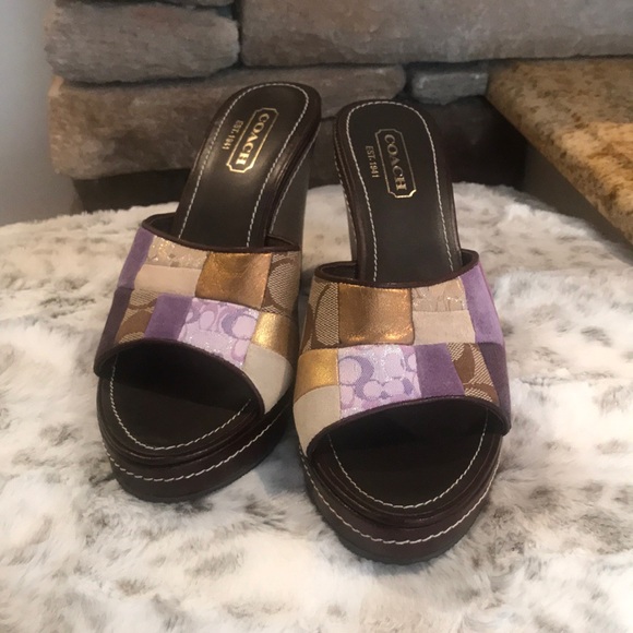 New Coach Wedges - Picture 2 of 4